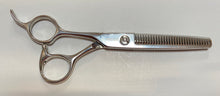 Load image into Gallery viewer, Gamma+ Hero 6.0&quot; Lefty Thinners Scissors
